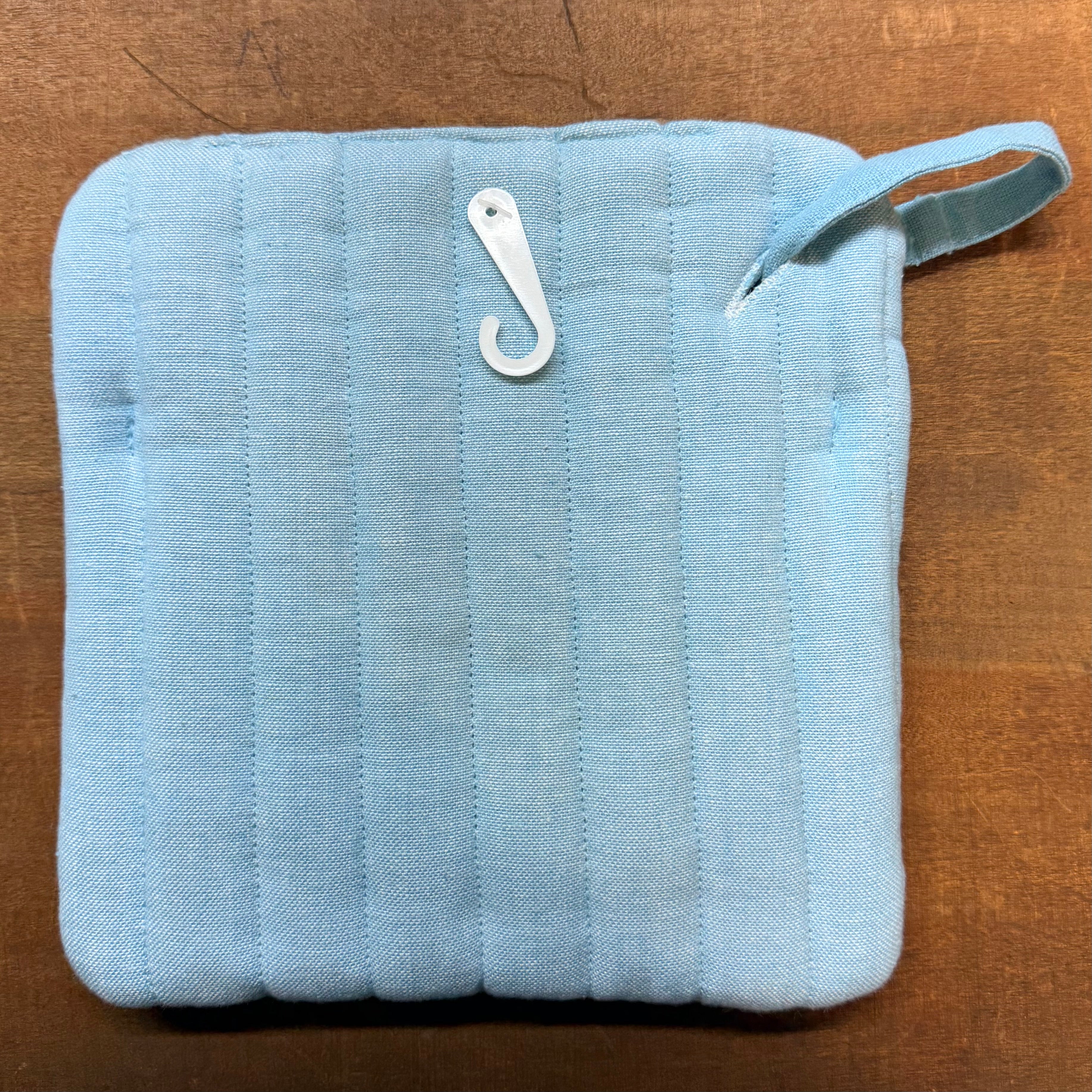 Beehive Kitchen Potholder $10