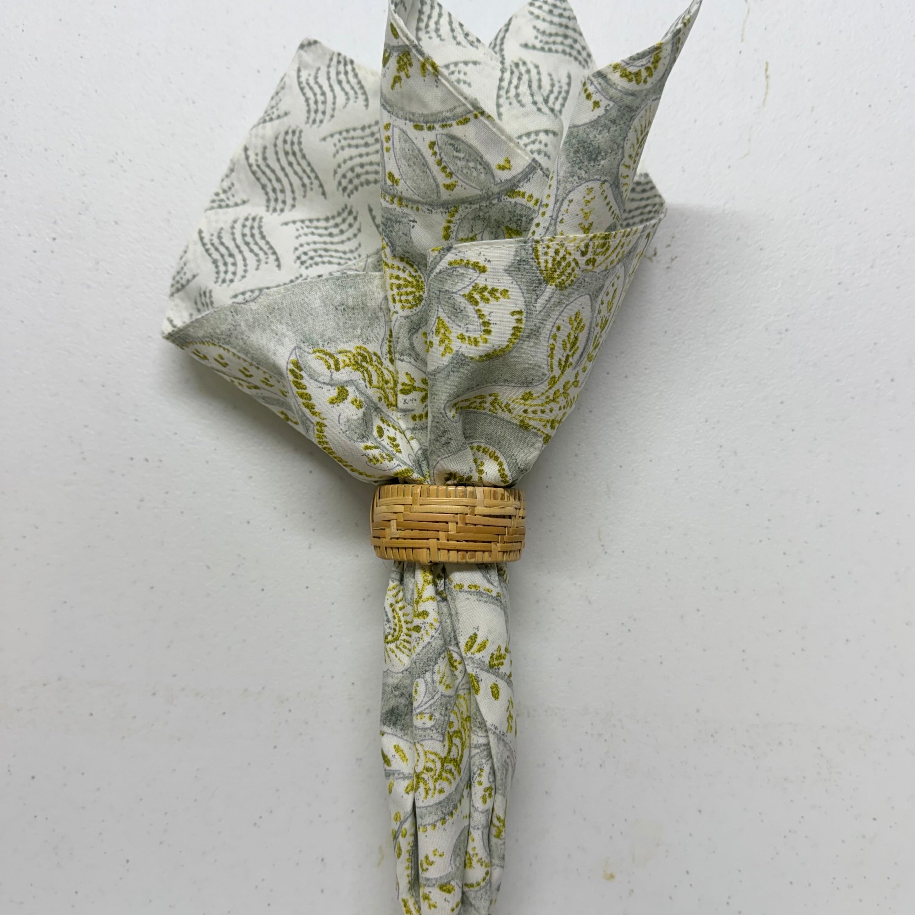Volterra Damask Floral Cloth Napkins $28