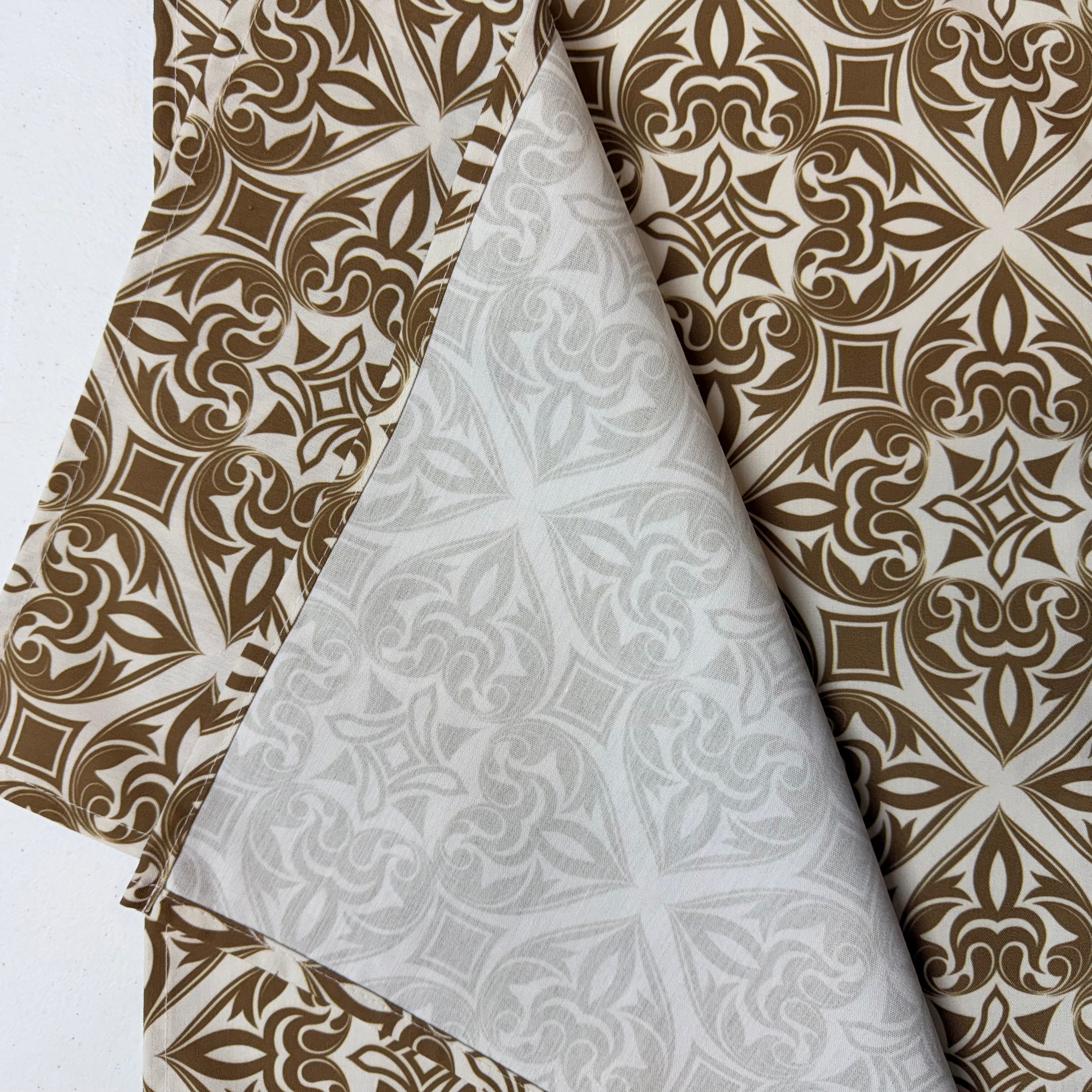 Taupe & White Geometric Placemats $25