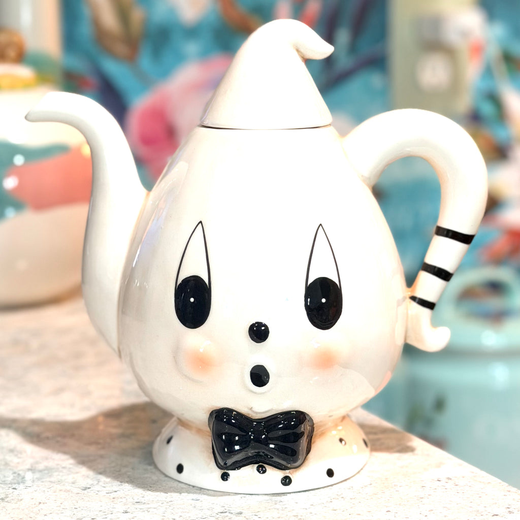 Cutie Ghost Halloween Teapot $48